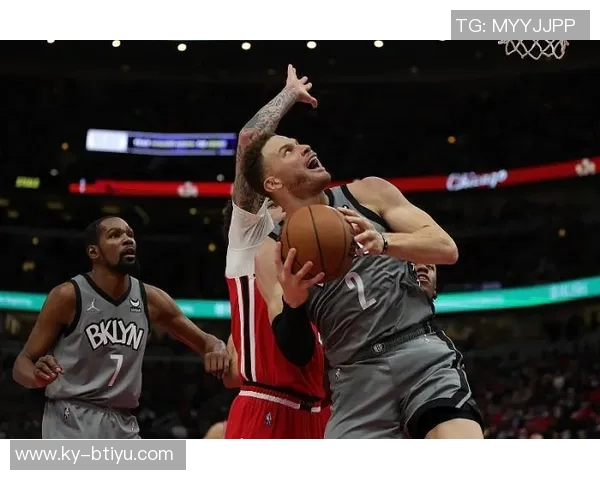 淡厚然表现亮眼篮板能力提升或将助其获得更多上场机会