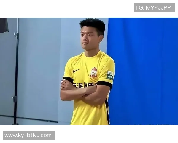 小伙子杨希在U23亚洲杯中表现出色抢断次数位列第二继续成长中